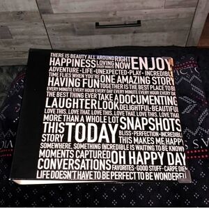 New ART Binder, black and white. Clear sheet lifters